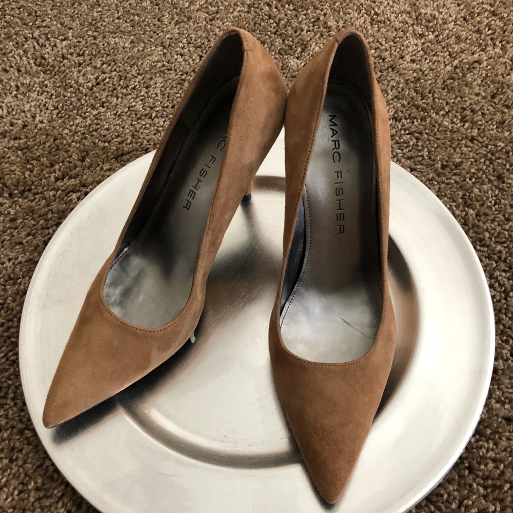 Marc Fisher Pumps